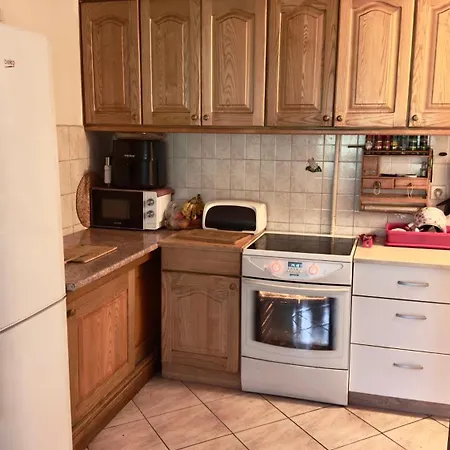 Pstina Bivanje na kmetiji