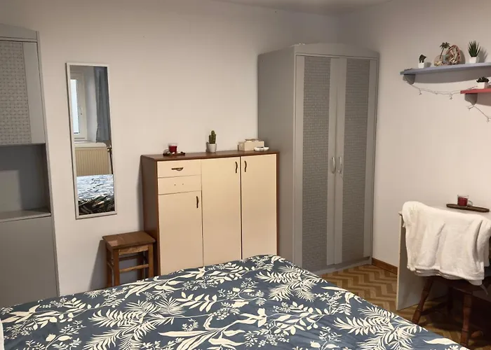 Pstina مزرعة للإقامة Slap ob Idrijci