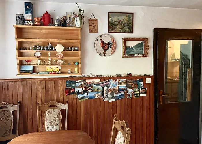 Bivanje na kmetiji Pstina *