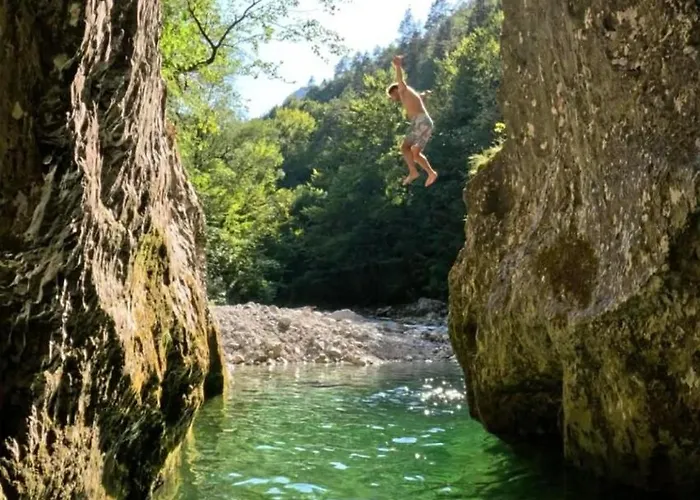 Pstina Bivanje na kmetiji *